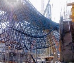 المفرق: وفاة عامل إثر سقوط جسر حديدي عليه