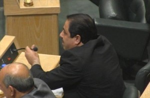 النائب الفاعور ينسحب من جلسة "النواب"..