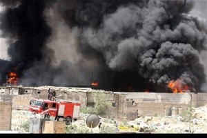 اندلاع حريق ضخم بمصنع لـدهانات في الزرقاء