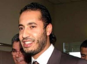 الساعدي القذافي يهرب من النيجر إلى جنوب إفريقيا