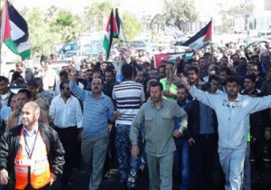 6 ملايين دينار خسائر يومية في الموانئ