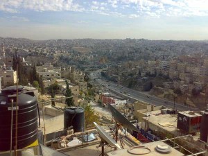 عمان : العثور على فتاة مقيدة في الهاشمي