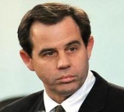 السفير الأمريكي اجتمع بقيادات الإخوان