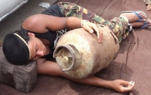 خطة حكومية أولية:رفع سعر اسطوانة الغاز وتقديم دعم نقدي