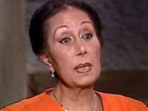 رقية السادات: والدي مات وقرار إقالة مبارك بحقيبته