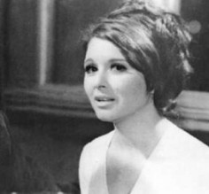 ضابط شرطة يكشف التفاصيل كاملة :الكشف عن قاتل “سعاد حسني”