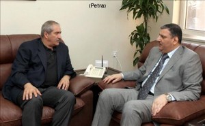 وزير الخارجية يلتقي رئيس الوزراء السوري السابق