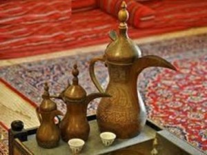 ﻋﺷﯾرة اﻟﻣﺷﺎﻗﺑﺔ ﺗطﺎﻟب ﺑﺈﺟﻼء "اﻟﺧﻼﯾﻠﺔ"