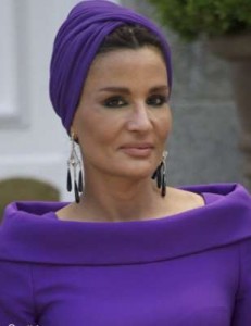 قطر تعلن تأجيل زيارة الشيخة موزة إلى غزة