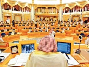 "الشورى" السعودي يُسقط توصية بتأخير صلاة العشاء