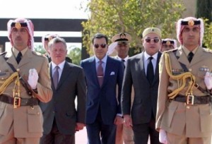 المكاتب الملكية في الحمر تشهد لقاء اخوياَ حميماَ..صور وفيديو