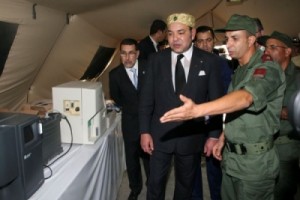 بالصور.. الملك محمد السادس بين السوريين بالزعتري