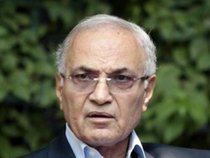 منع شفيق وبناته الثلاث من السفر والتصرف بأموالهم