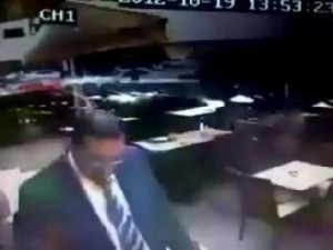 كاميرا مطعم توثق لحظة انفجار الأشرفية في بيروت.. فيديو