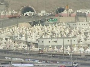 ضيوف الرحمن بمنى في يوم التروية