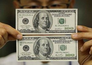 ضبط 140 الف دولار مزيفة في الاردن