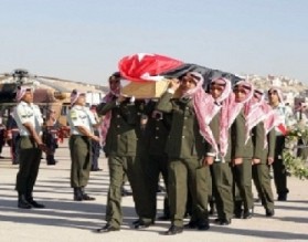 تشييع جثمان الشهيد مقدادي في بلدة حاتم