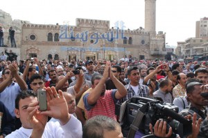 فعالية الحسيني : لا طراونة ولا نسور بدنا نعدل الدستور