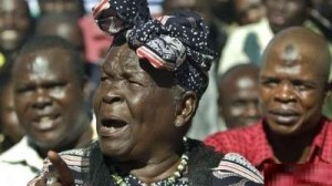 بالصور .. فرحة جدة أوباما بفوز حفيدها بالانتخابات