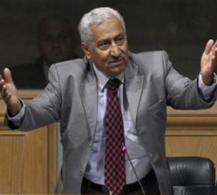 الحموري : الدستور لا يتيح لحكومة النسور اتخاذ قرار برفع الأسعار..!!