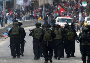 الضفة تشتعل:مواجهات وإصابات في كل انحاء الضفة.