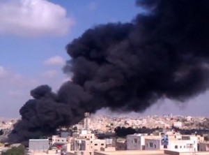 إربد : حريق هائل قرب سوق الخضار المركزي .. فيديو