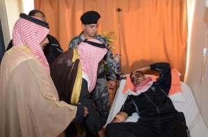 وفود من معان والطفيلة تعود مصابي الأمن والدرك - صور