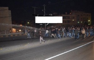 مسيرة واعتصام ليلي في جبل الحسين