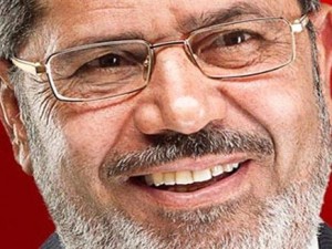 "هآرتس": مرسي قبل تركيب أجهزة تنصت إسرائيلية