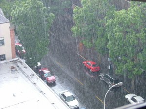 أمطار متفرقة وخفيفة الاثنين والثلاثاء