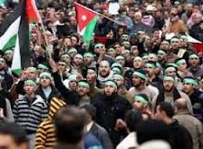 ميليشيا اخوانية في العبدلي .. واستخدام العنف في المظاهرات والمسيرات