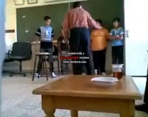 الاغوار : غرفة مدير لتعذيب الطلبة - فيديو