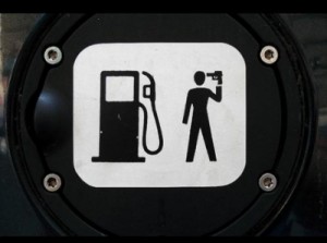 الحكومة ترفض تسليم الدعم لمواطنين