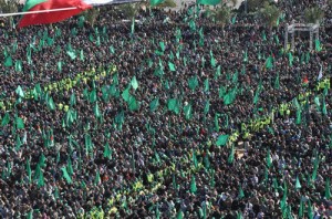 حشود فلسطينية وعربية بمهرجان انطلاقة حماس