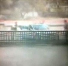 تصوير نادر.. لحظة اقتحام مبنى الاركان بدمشق