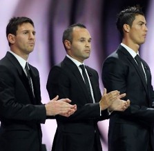 ميسي أفضل لاعب في العالم في استفتاء ""World Soccer""