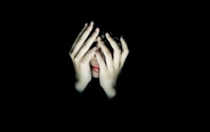 الاردن : شاب يواقع فتاة لم تكمل الـ12 عاما