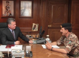 الملك يزور القيادة العامة للقوات المسلحة !