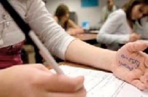 التوجيهي : حرمان 1532طالبا وتحويل 32 للمدعي العام