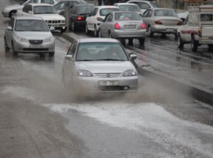 كتلة هوائية باردة مصحوبة بالامطار والثلوج