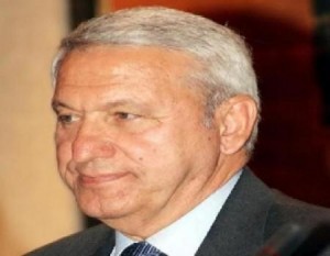 «الانتربول» لم يتسلم طلباً بملاحقة الكردي