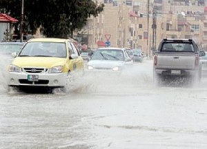 الطقس: استمرار تساقط الثلوج الخميس