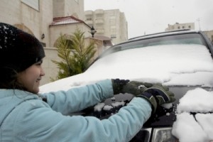 بالصور: الثلوج تكتسح مناطق المملكة... أحوال الطرق في عمّان والمحافظات