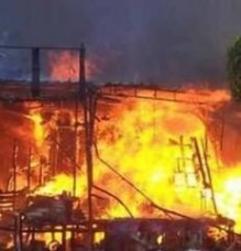 بالفيديو ﻣﺻرع (7) ﻻﺟﺋﯾن ﺳورﯾﯾن واﺻﺎﺑﺔ (6) إﺛر ﺣرﯾق ﻛرﻓﺎن ﺑﺎﻟرﻣﺛﺎ ..واﻋﺗﺻﺎم اﺣﺗﺟﺎﺟﻲ