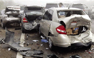 اصابة 7 اشخاص إثر تصادم 3 مركبات في عجلون