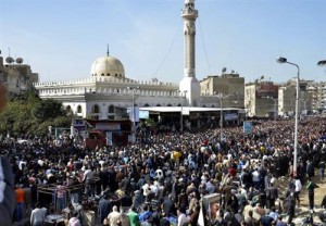 مصر: مسيرات تطالب بـ"اسقاط النظام"