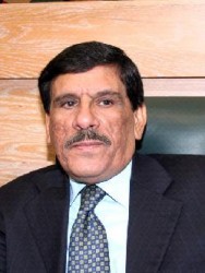 سعد هايل السرور رئيسا لمجلس النواب