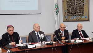 الحسن : كرامة العربي باتت عُرضَةً للانتِهاك الصارخ