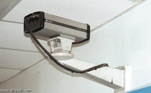 اعضاء من الهئية التدريسية في «الاردنية» يتهمون الادارة بتركيب كاميرات لمراقبتهم