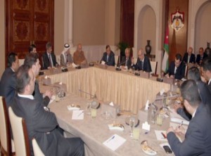 الطراونة يختتم الجولة الأولى من المشاورات